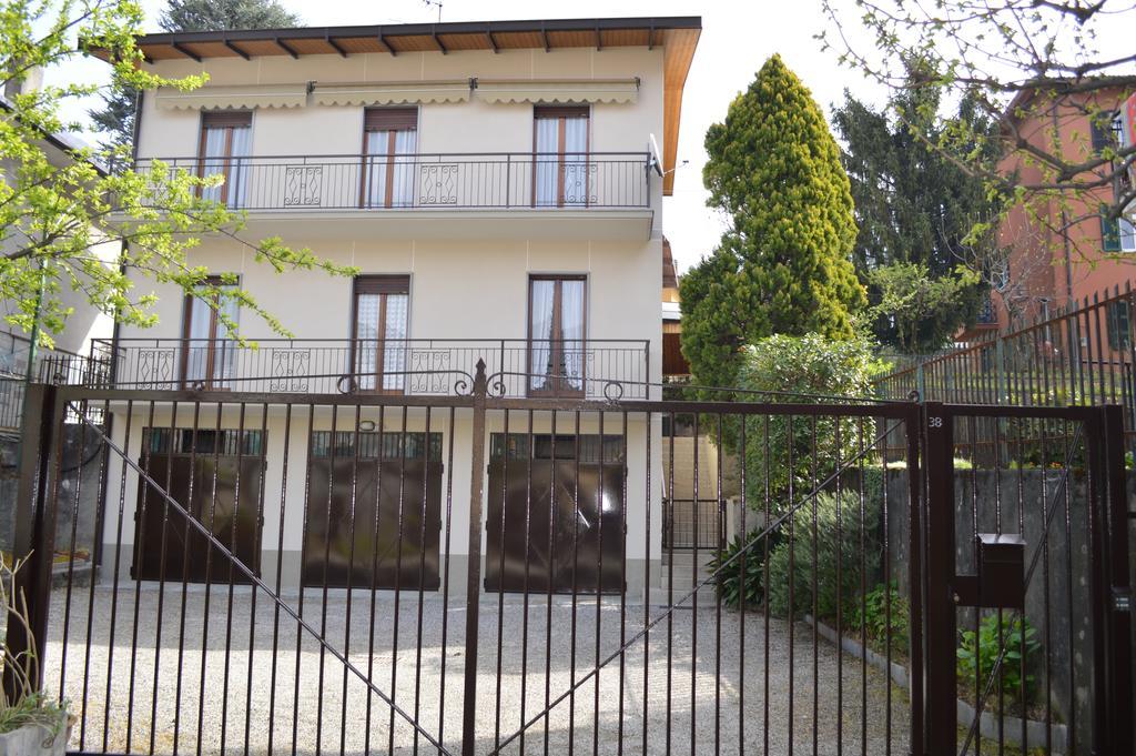 Betty'S House Lägenhet Mandello del Lario Exteriör bild